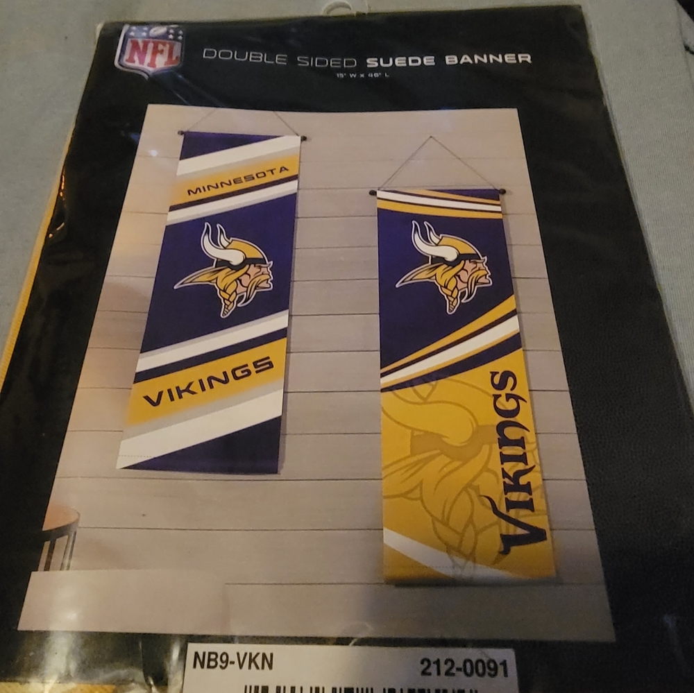 New In Package NFL Minnesota Vikings 46" double sided hanging banner - Picture 1 of 6